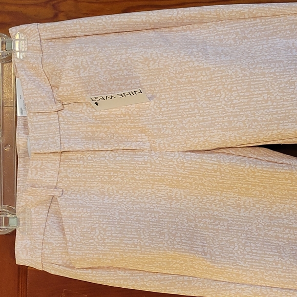 🆕️🎈Nine West Women's Slim Ankle High-rise Pants Size 4 - Picture 2 of 9